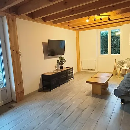 La Maison D Irma A A 700 M